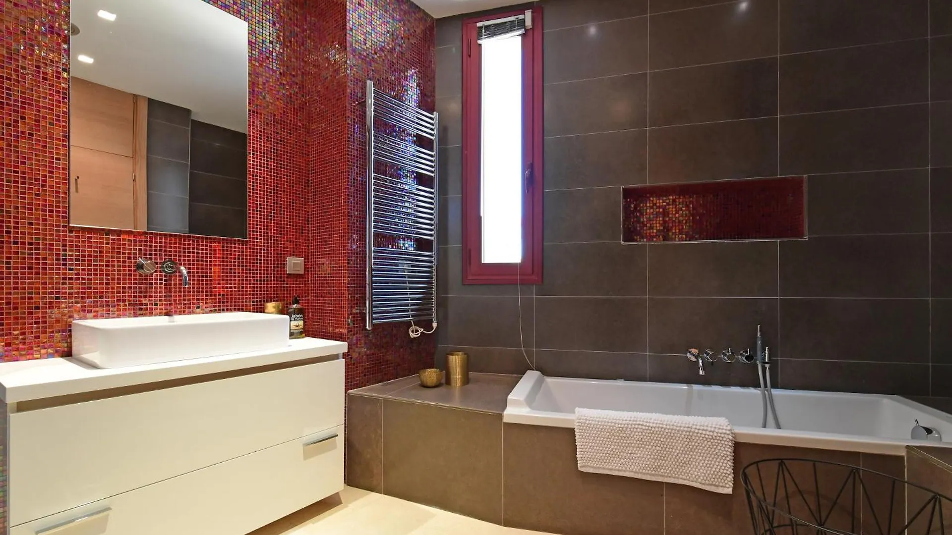 Extraordinary 7 Bdrm Villa W Pool, Gym, Cinema Marbella