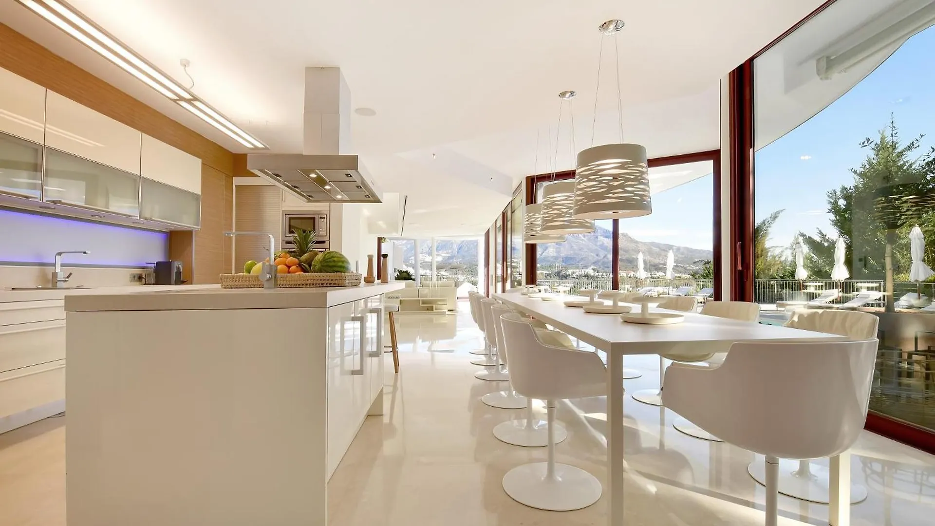 Apartment Extraordinary 7 Bdrm Villa W Pool, Gym, Cinema Marbella Spain